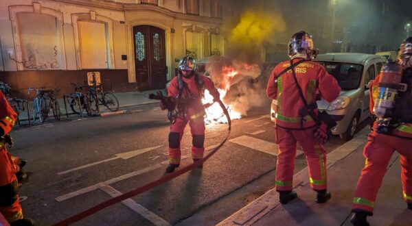 PARIS, FRANCE - JUNE 30: Firefighters intervene the fire after demonstrators fired fireworks at police and set a few fires during a demonstration in Paris, France on June 30, 2024. Demonstrators gather in Place de la Republique, to protest against the rising right-wing movement after the Rassemblement National's victory in the first round of early general elections. Luc Auffret / Anadolu/ABACAPRESS.COM,Image: 886116305, License: Rights-managed, Restrictions: , Model Release: no, Credit line: AA/ABACA / Abaca Press / Profimedia